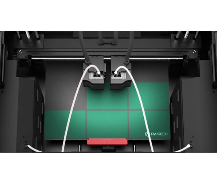 3D принтер Raise3D E2 3D принтер Raise3D E2
