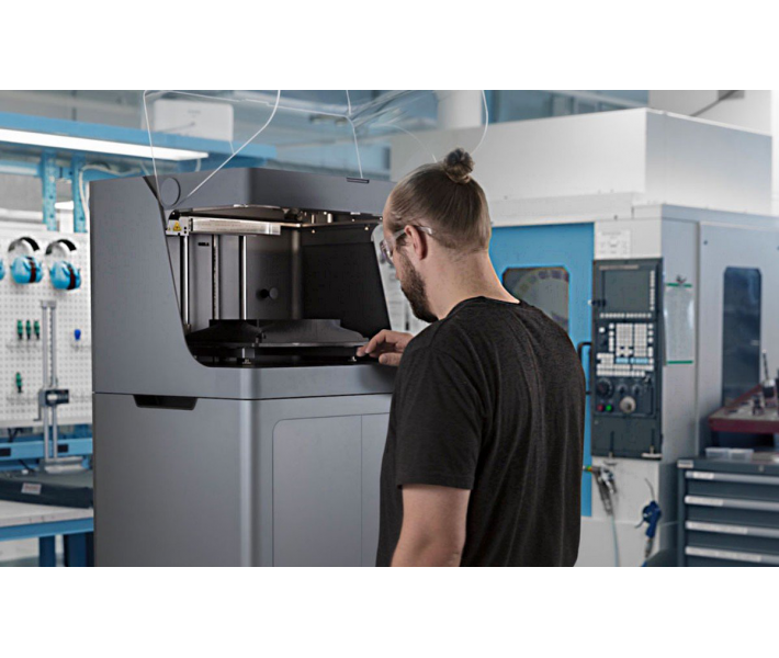 3D принтер Markforged X7