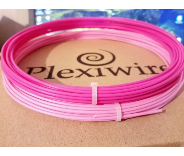PLA пластик Plexiwire 1,75 мм 1,185 кг PLA пластик Plexiwire 1,75 мм 1,185 кг