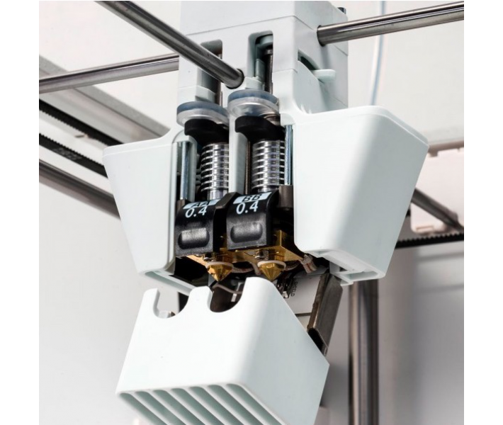 3D принтер UltiMaker 3 3D принтер UltiMaker 3