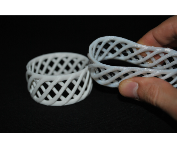 FLEX Гумовий пластик Китай білий 1,75 mm, 1 кг FLEX Гумовий пластик Китай білий 1,75 mm, 1 кг