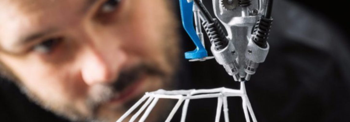 3D печать Cocooner — новая разработка немецкой компании Festo создаёт естественные структуры из стекловолокна прямо в воздухе 3D печать Cocooner — новая разработка немецкой компании Festo создаёт естественные структуры из стекловолокна прямо в воздухе