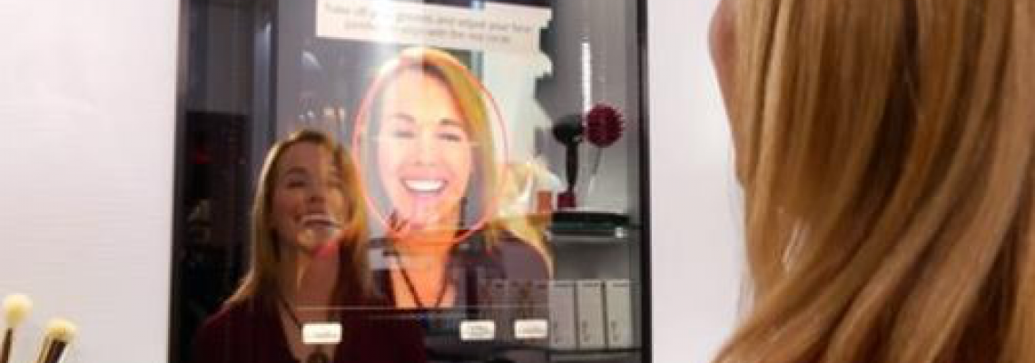 Умное зеркало от Panasonic подберет вам 3D-печатный макияж Умное зеркало от Panasonic подберет вам 3D-печатный макияж