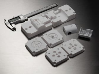 Формы для литья под давлением, изготовленные из смолы Formlabs Resin на 3D-принтере