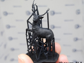 3D printed deer figurine, Formlabs Black Resin, 25 µm