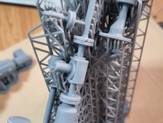 Wide-format 3D printing, a complex part with support structures