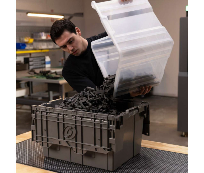 3D-принтер Formlabs Fuse X1 и рабочая камера Build Unit