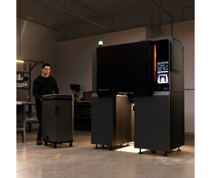 3D-принтер Formlabs Fuse X1 и рабочая камера Build Unit