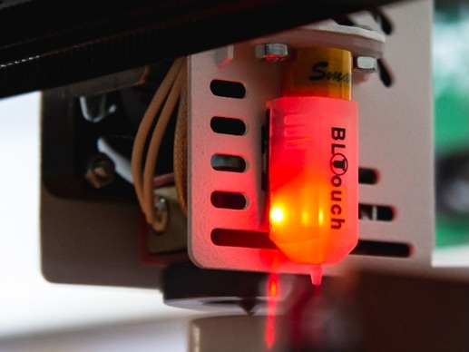 Незалежний подвійний екструдер