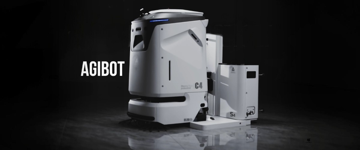 Робот-прибиральник AgiBot C4 зі станцією самообслуговування