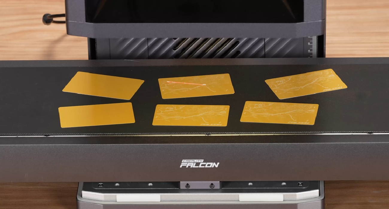 Серійне лазерне гравіювання металевих заготовок на Falcon T1 Fiber 20W