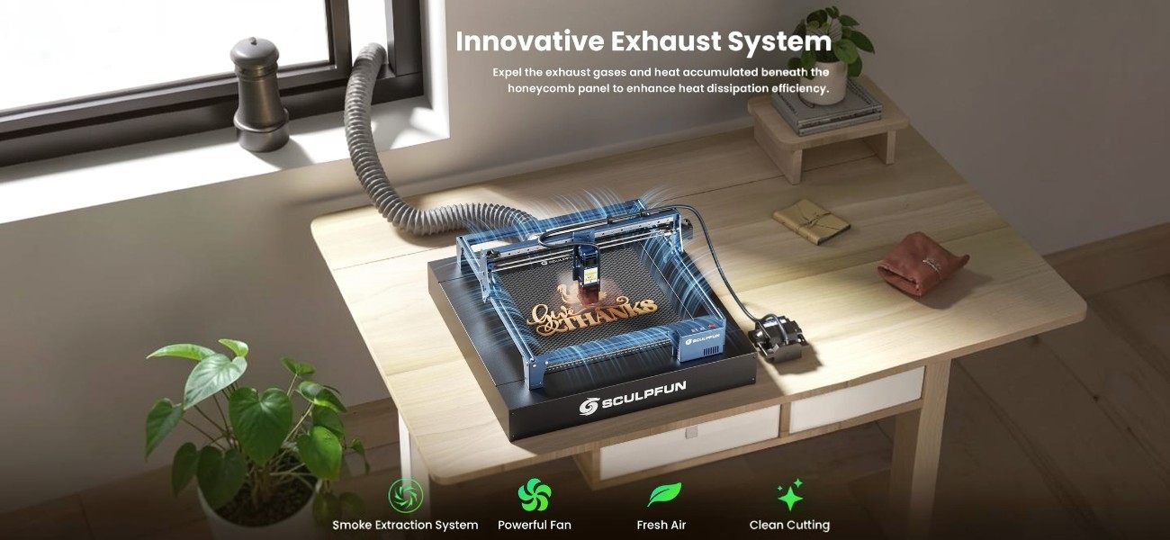 Sculpfun H5 с инновационной системой вытяжки дыма установлен на рабочем столе