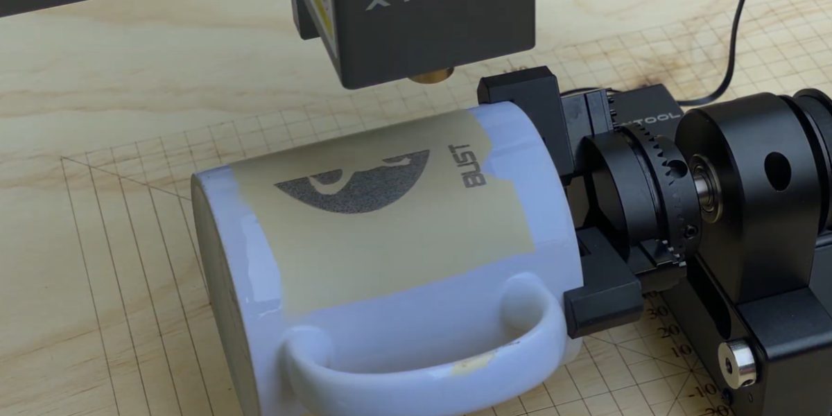 Лазерне гравірування на чашках