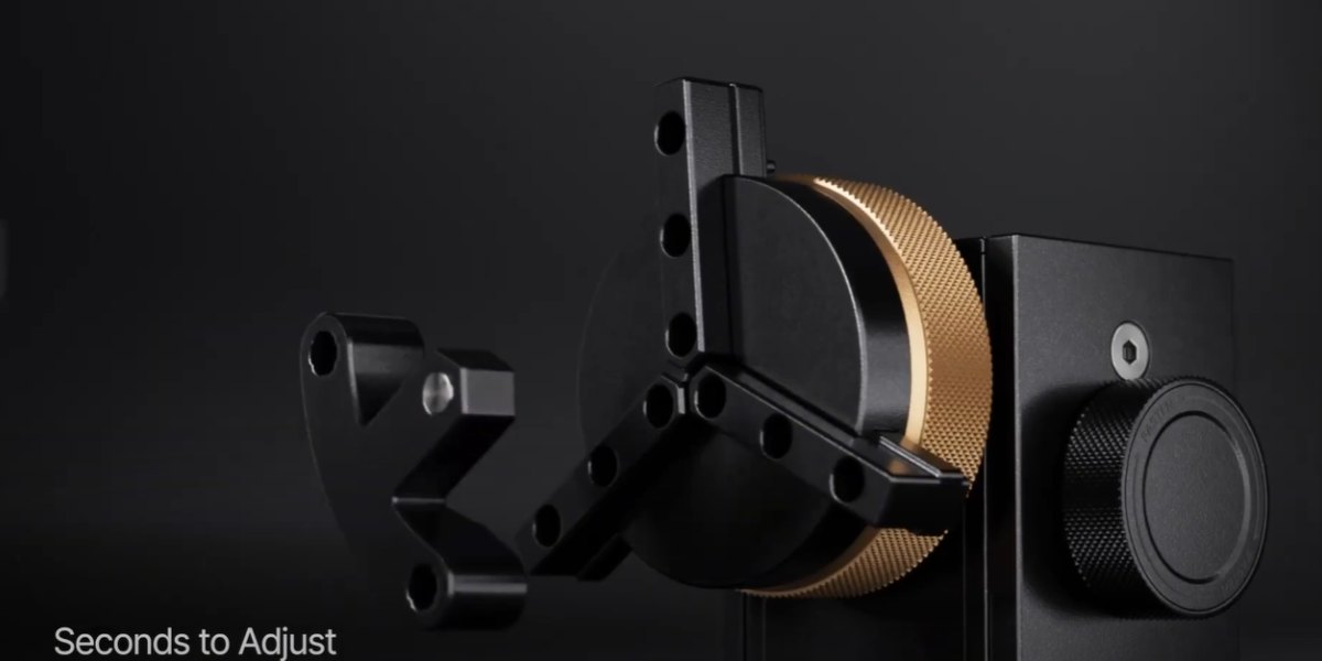 xTool RA3 magnetic mounts ensure quick installation