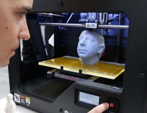 Безопасность важнее всего, работа с 3D принтером
