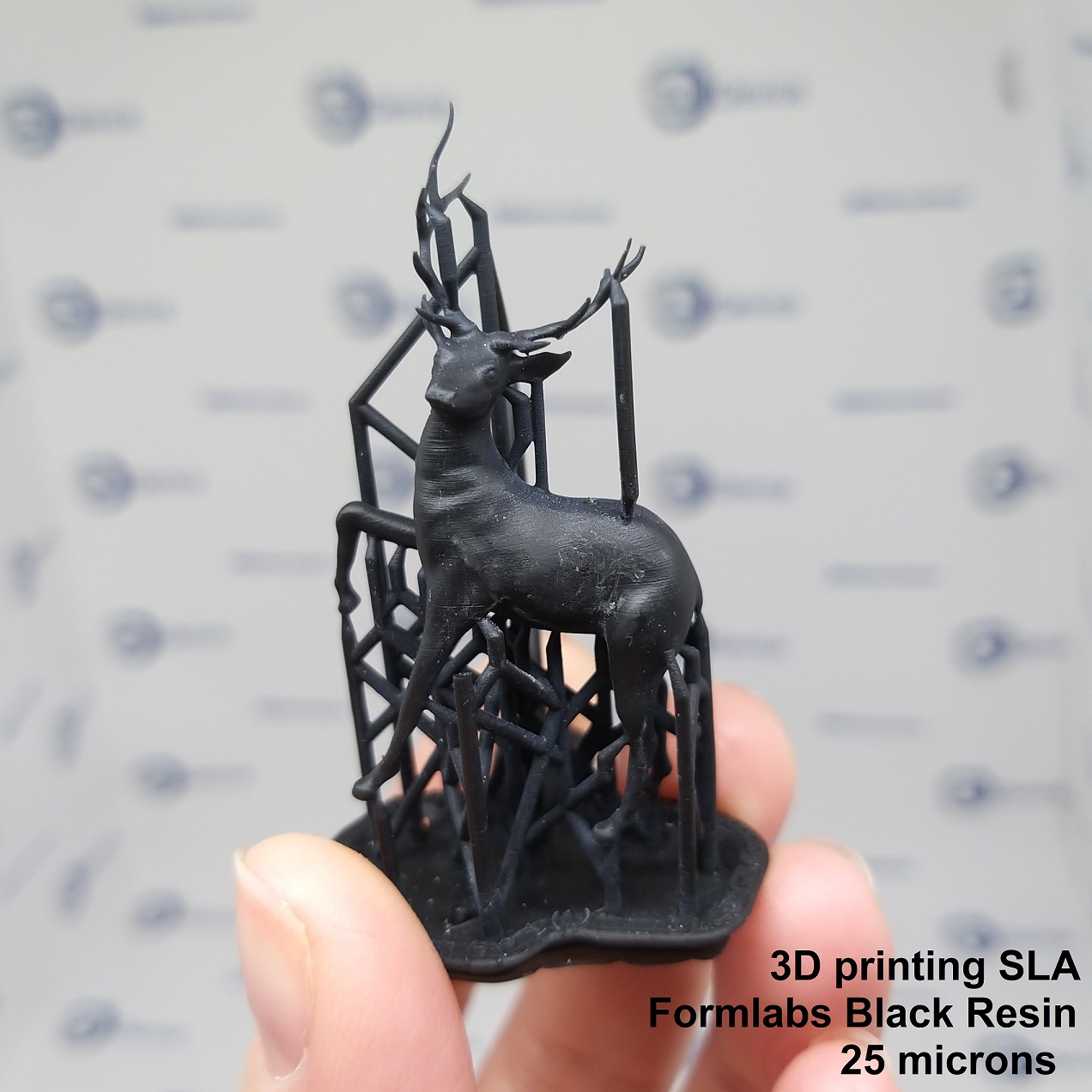 3D printed deer - Formlabs Black Resin