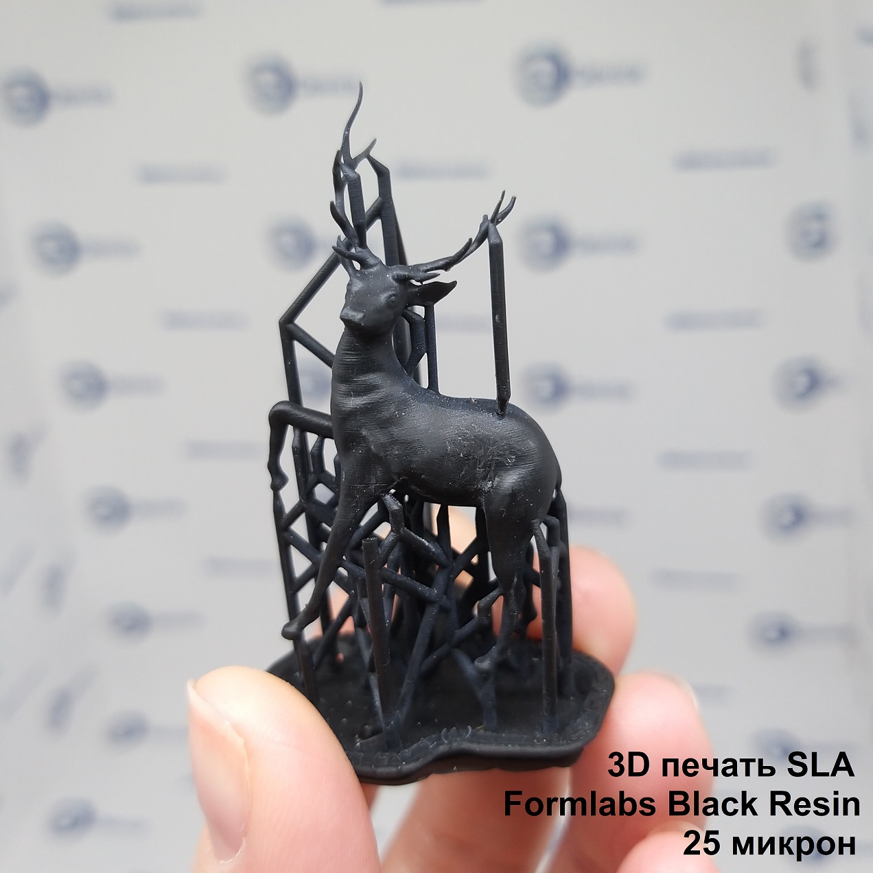 3D печать фотополимеры Black Resin олень1