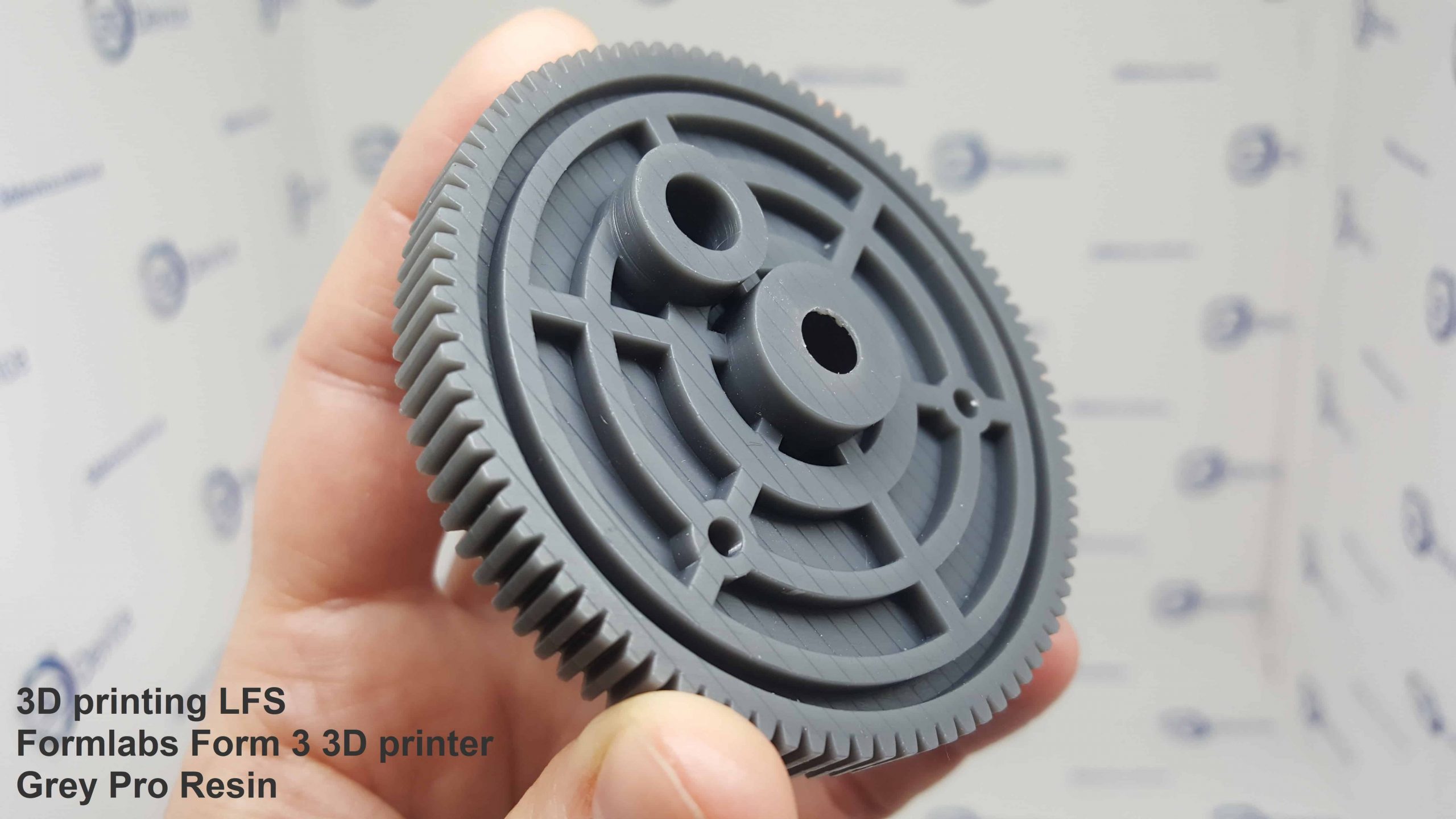 gear 3d printing SLA photopolymer Gray Pro Resin