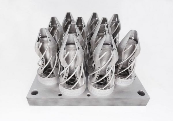 металічні деталі на 3D принтері для інженерії
